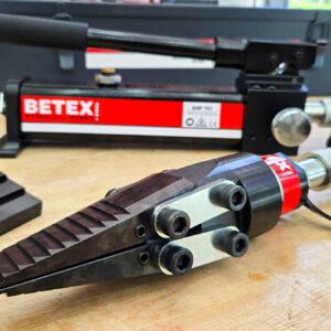 BETEX 15TL chế tạo từ thép tôi cứng, đảm bảo chịu tải lâu dài và duy trì độ bền cơ học.