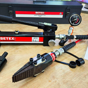 BETEX 15TL tạo lực 15 tấn, áp suất 700 bar, đảm bảo tách khe an toàn trong bảo trì cơ khí.