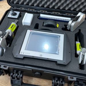 Fixturlaser NXA Pro đạt chuẩn IP65 chống bụi và nước, cảm biến nhỏ gọn (33,5 mm), dễ dàng sử dụng trong các vị trí hẹp, phù hợp với điều kiện công nghiệp khắc nghiệt.