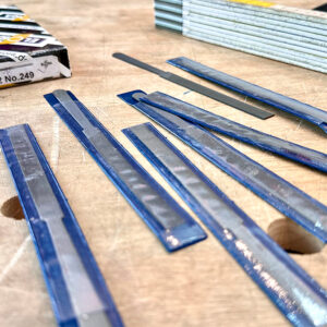 Sản phẩm Giũa tiếp điểm bugi ELORA 249 xuất xứ Germany, mã đặt hàng 024900000000, phục vụ kỹ thuật chuyên nghiệp.