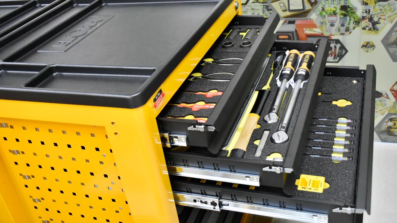 Tủ đồ nghề 7 ngăn 320 chi tiết chuyên dụng cho garage Super Caddy - ELORA Germany.