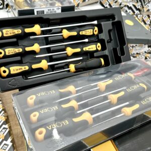 Người dùng có thể mở rộng Bộ tua vít 6 cây ELORA MS-39 bằng 2 tua vít lùn ELORA 555.