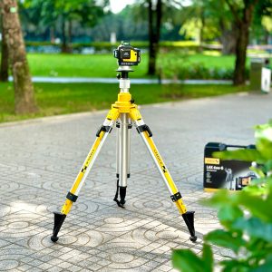 Chân máy Tripod BST-K-L Stabila 18194 được làm từ hợp kim nhôm, sơn tĩnh điện chống bám bẩn, bền chắc và dễ bảo dưỡng.