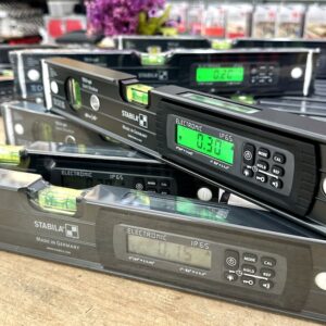 Stabila Dark Shadow 40cm – thước thủy điện tử màn hình số rõ nét