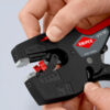 Kìm bấm tuốt dây Knipex 12 72 190 rút ngắn thời gian hiện trường nhờ ba chức năng trên một thân dụng cụ.