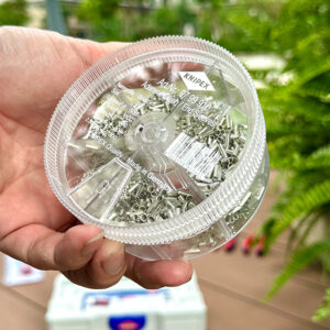 Bộ đầu cos Knipex 97 99 910 có thể xếp chồng khi bảo quản, trọng lượng nhẹ 145 g, phù hợp cho kỹ sư di chuyển liên tục hoặc thi công nhiều điểm.