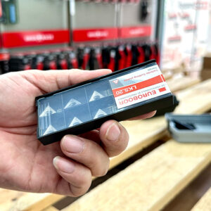 Lưỡi hợp kim Euroboor LKS.20 sử dụng phụ kiện chính hãng đảm bảo an toàn, hiệu quả và chất lượng xử lý bề mặt.