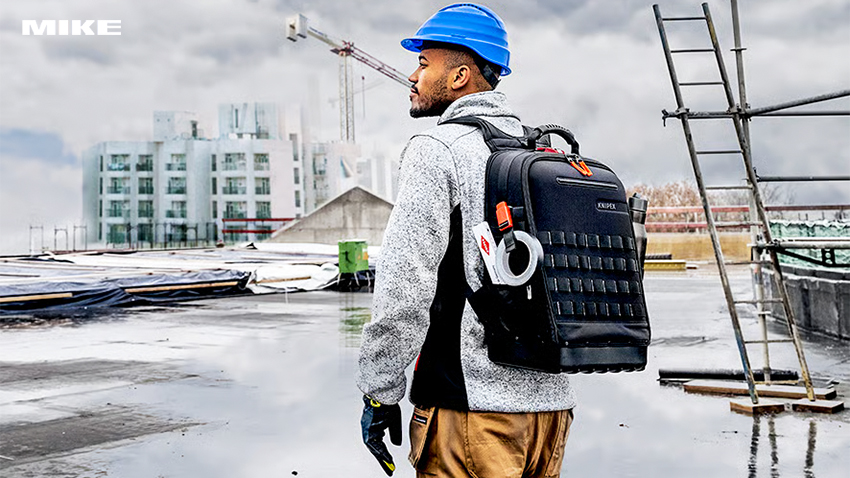 Ba lô Modular X18 Knipex 00 21 50 LE có 21 vòng giữ, 37 ngăn, nhiều ngăn khóa kéo để sắp xếp.