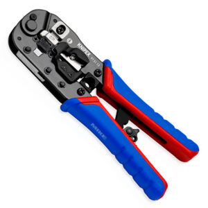 Chuỗi xử lý cáp được rút gọn khi dùng Kìm bấm đầu mạng đa năng Knipex 97 51 13 trong các dự án mạng doanh nghiệp.